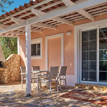 Villa Cleo Periyali *