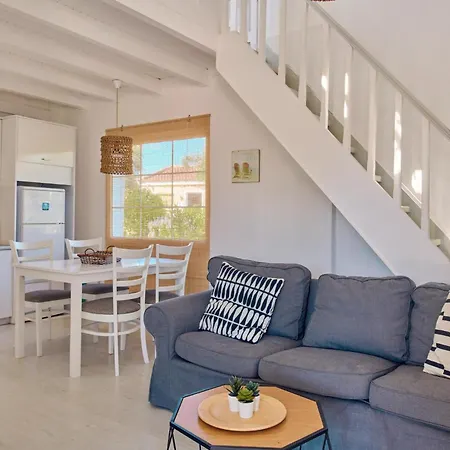 빌라 Cleo Periyali