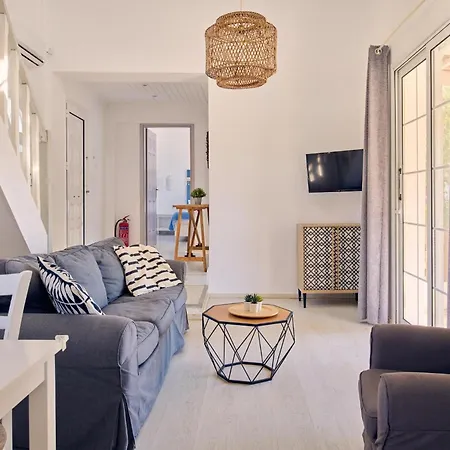 빌라 Cleo Periyali Vasilikí